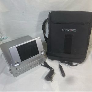 Audiovox Portable 5" LCD Monitor & VCR Combo w/ Case